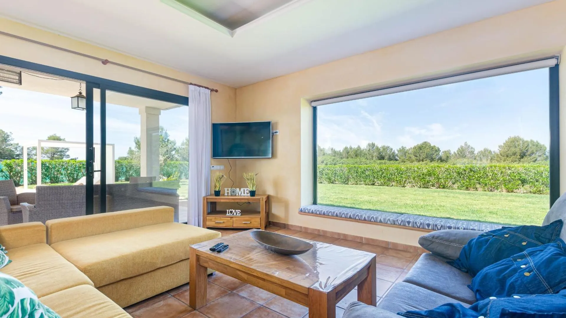 Yourhouse Romani Villa Muro