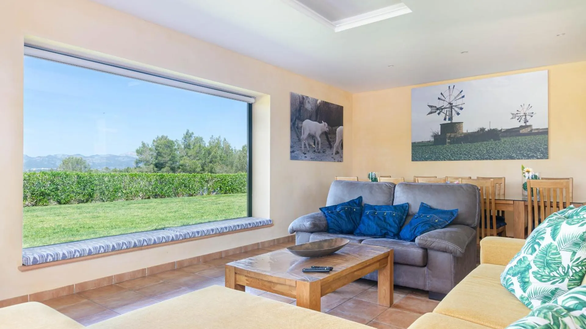 Yourhouse Romani Villa ムロ
